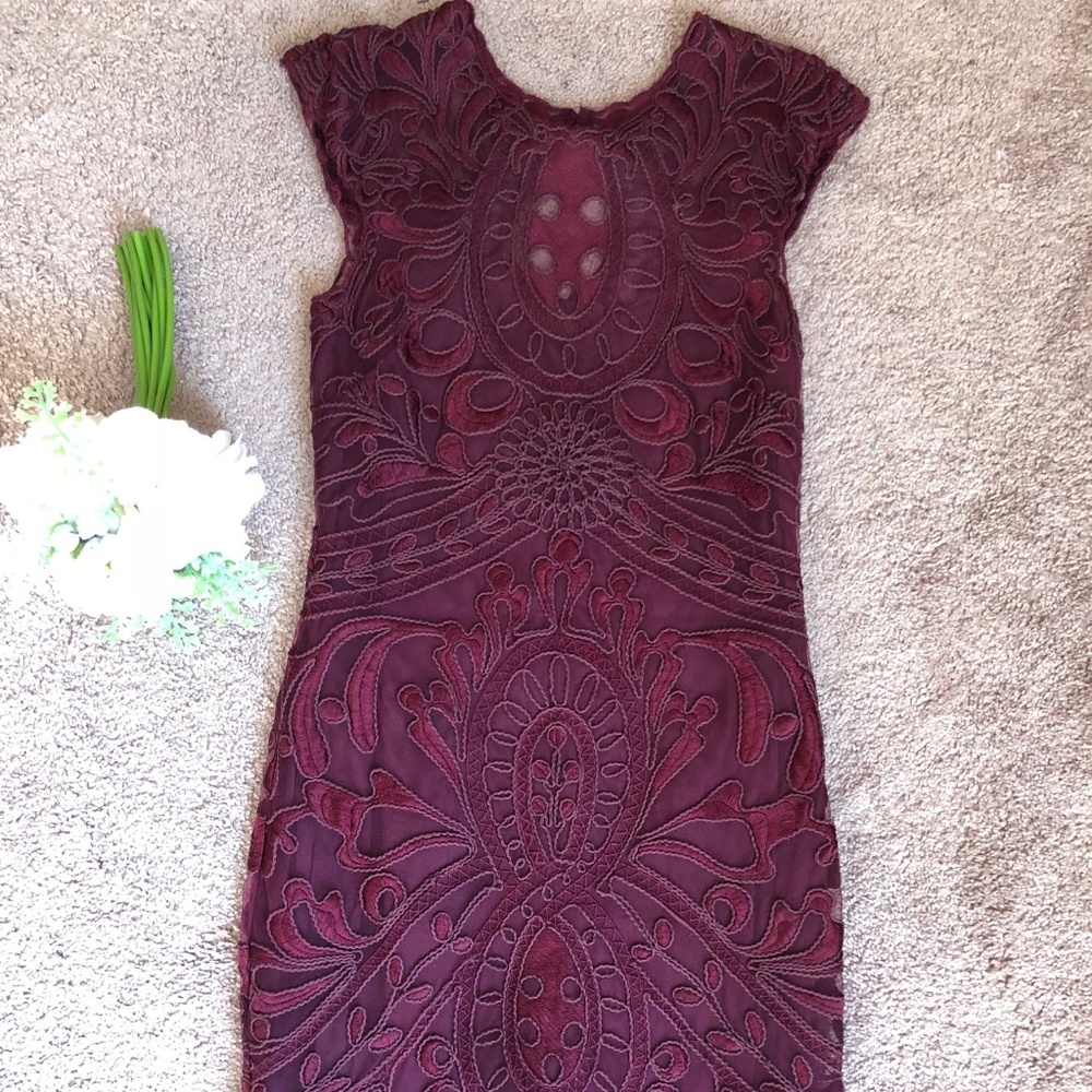 Yoana Baraschi Burgundy Lace Dress Sz 0 NWOT